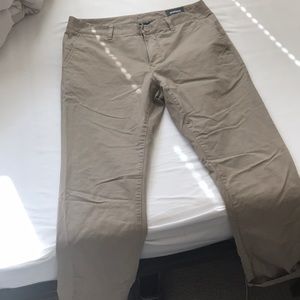 Bonobos tailored khaki pant. 33x32. Light wear